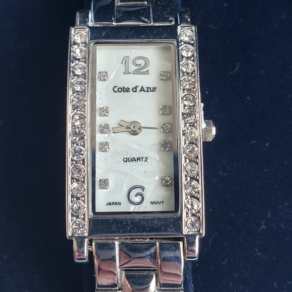 Bell & Rose Watch and Necklace Set - Picture 2 of 4